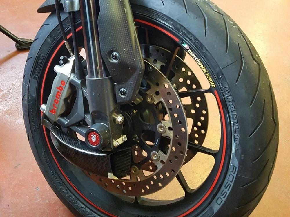 ZA701 - CNC RACING Ducati Monster / Multistrada Carbon Front Brake Cooling System "GP Ducts" – Accessories in the Motoraider Motorcycle Aftermarket Accessories and Parts Online Shop