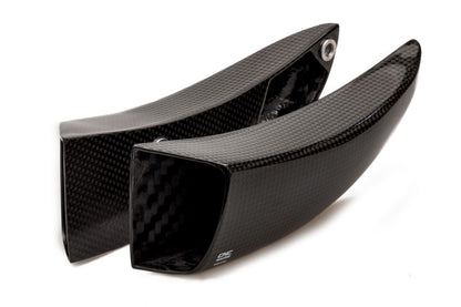 ZA701 - CNC RACING Ducati Panigale V2 / Streetfighter V2 (20/24) Carbon Front Brake Cooling System "GP Ducts" – Accessories in the Motoraider Motorcycle Aftermarket Accessories and Parts Online Shop