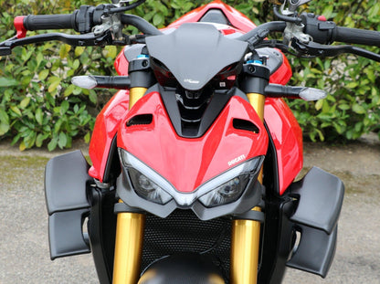 ZA301 - CNC RACING Ducati Streetfighter V4/V2 Carbon Headlight Fairing (lower) – Accessories in the Motoraider Motorcycle Aftermarket Accessories and Parts Online Shop