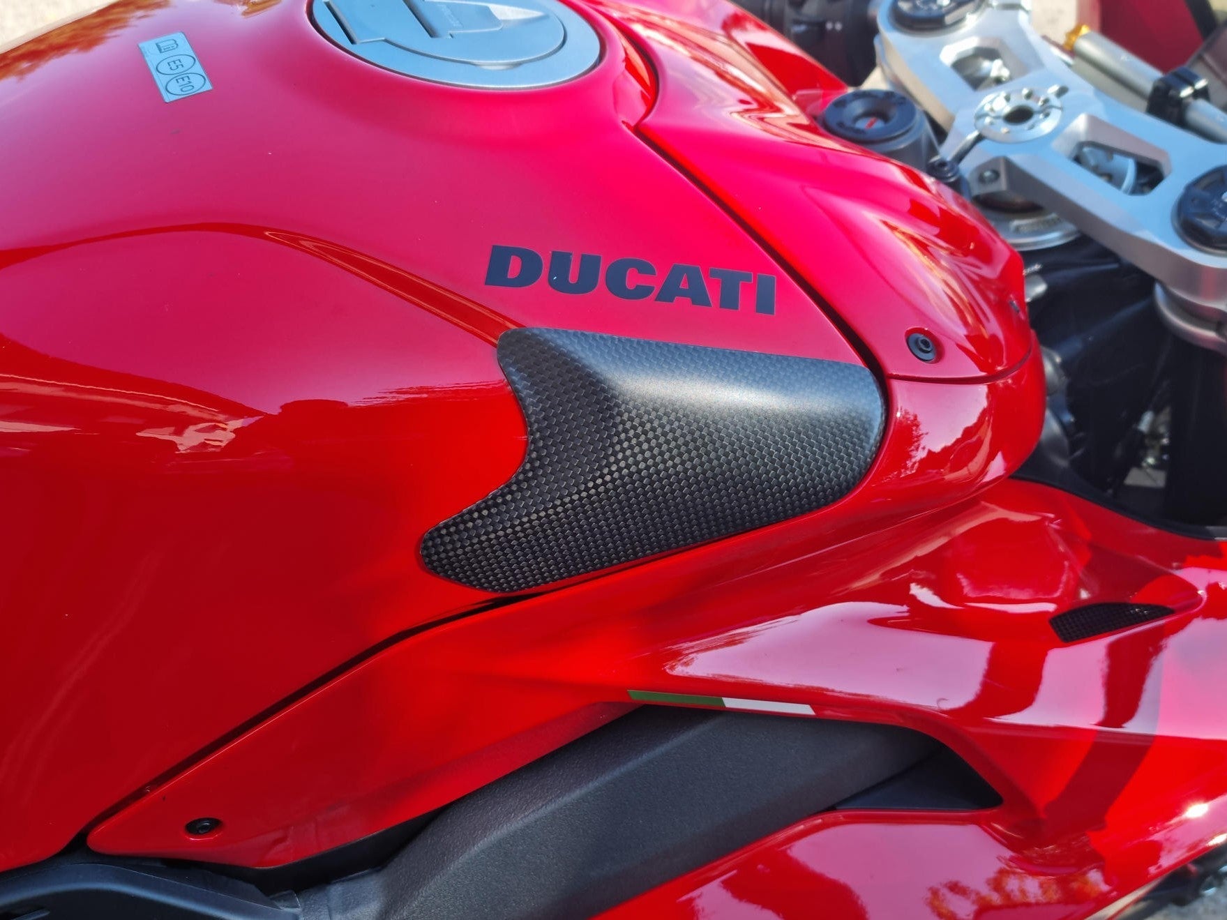 ZP113 - CNC RACING Ducati Panigale V4 (22/24) Carbon Fuel Tank Sliders – Accessories in the Motoraider Motorcycle Aftermarket Accessories and Parts Online Shop
