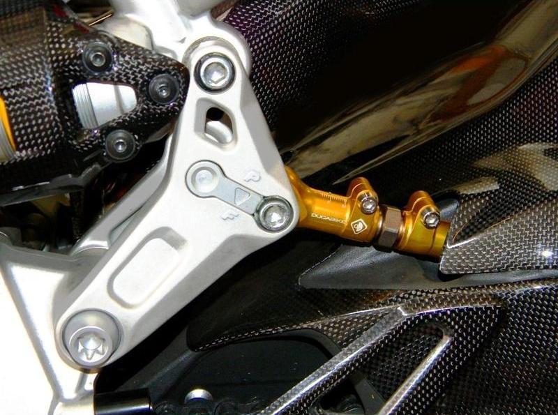 ADR04 - DUCABIKE Ducati Panigale / Streetfighter V2 Adjustable Linkage – Accessories in the Motoraider Motorcycle Aftermarket Accessories and Parts Online Shop