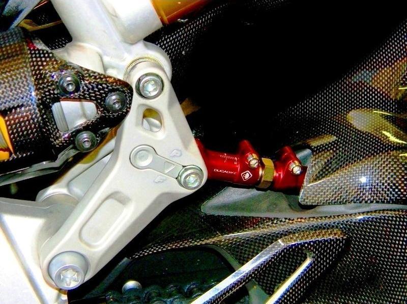 ADR04 - DUCABIKE Ducati Panigale / Streetfighter V2 Adjustable Linkage – Accessories in the Motoraider Motorcycle Aftermarket Accessories and Parts Online Shop