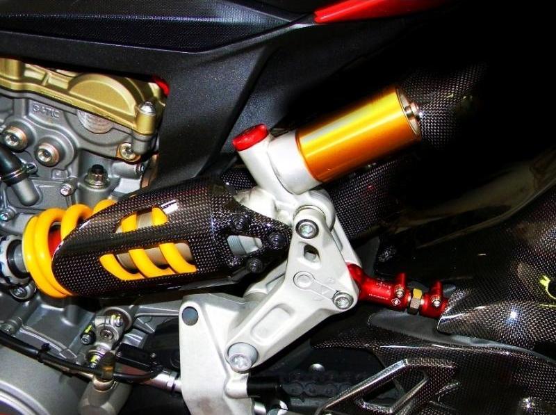 ADR04 - DUCABIKE Ducati Panigale / Streetfighter V2 Adjustable Linkage – Accessories in the Motoraider Motorcycle Aftermarket Accessories and Parts Online Shop