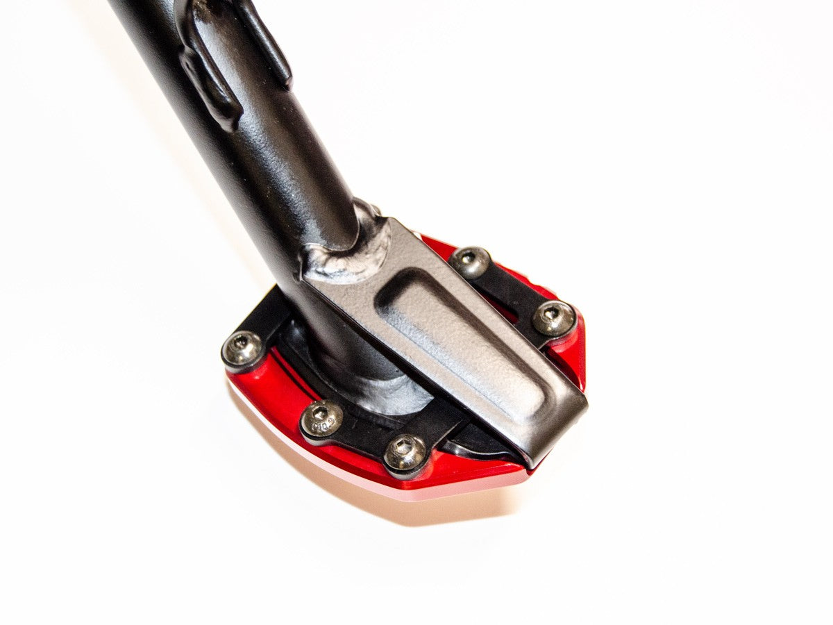 BAC06 - DUCABIKE Ducati Diavel V4 (2023+) Kickstand Pad – Accessories in the Motoraider Motorcycle Aftermarket Accessories and Parts Online Shop
