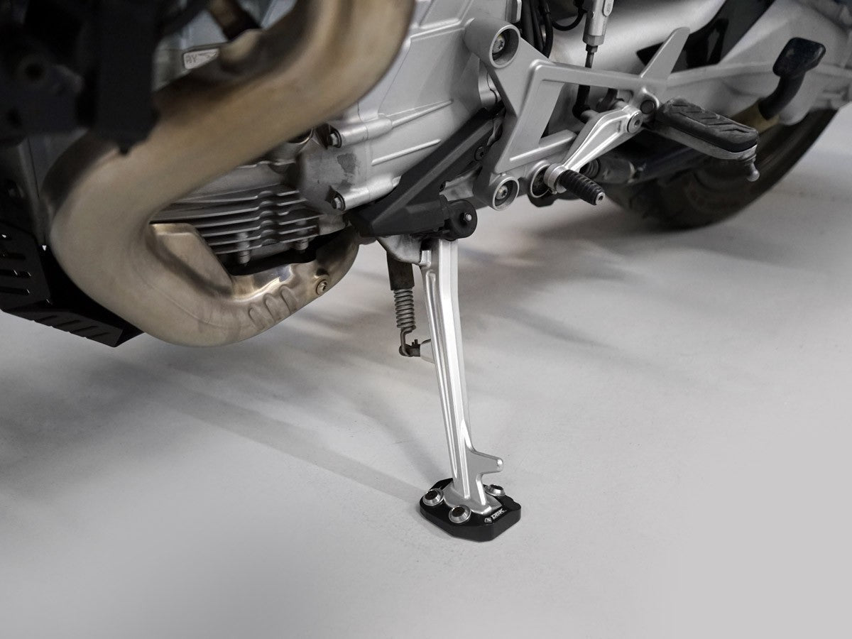 BAC08 - DBK Moto Guzzi V100 Mandello (2022+) Increased Kickstand Support Base – Accessories in the Motoraider Motorcycle Aftermarket Accessories and Parts Online Shop