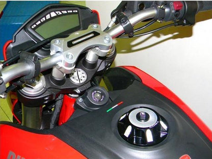 BM02 - DUCABIKE Ducati Hypermotard 821 / 939 Handlebar Clamp – Accessories in the Motoraider Motorcycle Aftermarket Accessories and Parts Online Shop