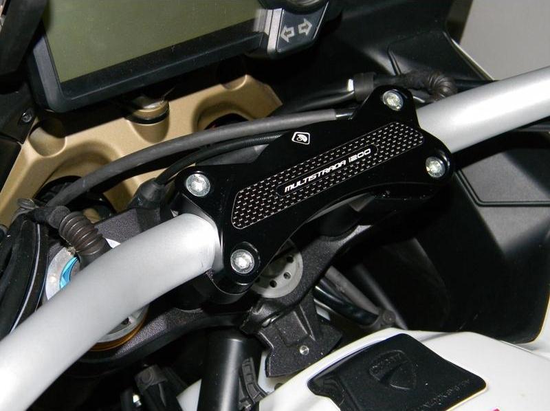 BM01 - DUCABIKE Ducati Multistrada 1200 (10/14) Handlebar Clamp – Accessories in the Motoraider Motorcycle Aftermarket Accessories and Parts Online Shop