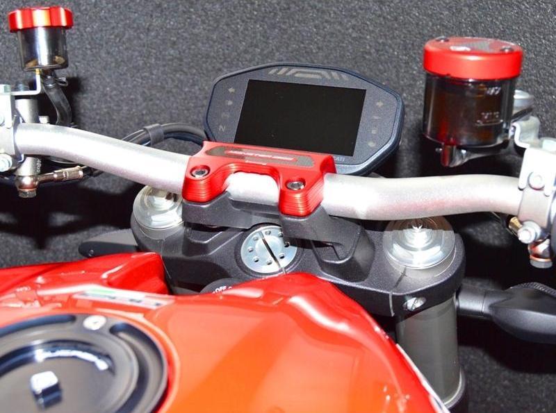 BM04 - DUCABIKE Ducati Monster 1200 Handlebar Clamp – Accessories in the Motoraider Motorcycle Aftermarket Accessories and Parts Online Shop