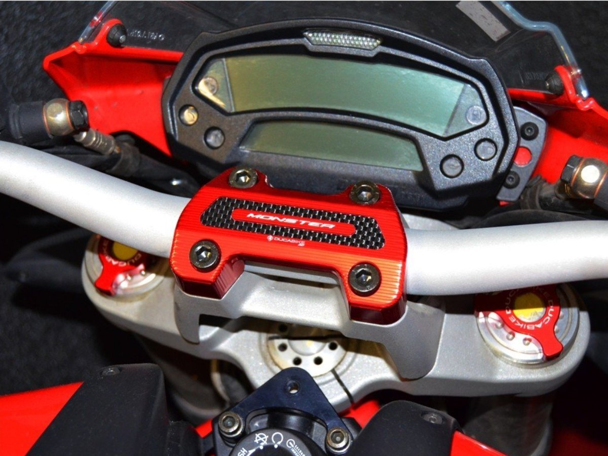 BM06 - DUCABIKE Ducati Monster 696 Handlebar Clamp – Accessories in the Motoraider Motorcycle Aftermarket Accessories and Parts Online Shop