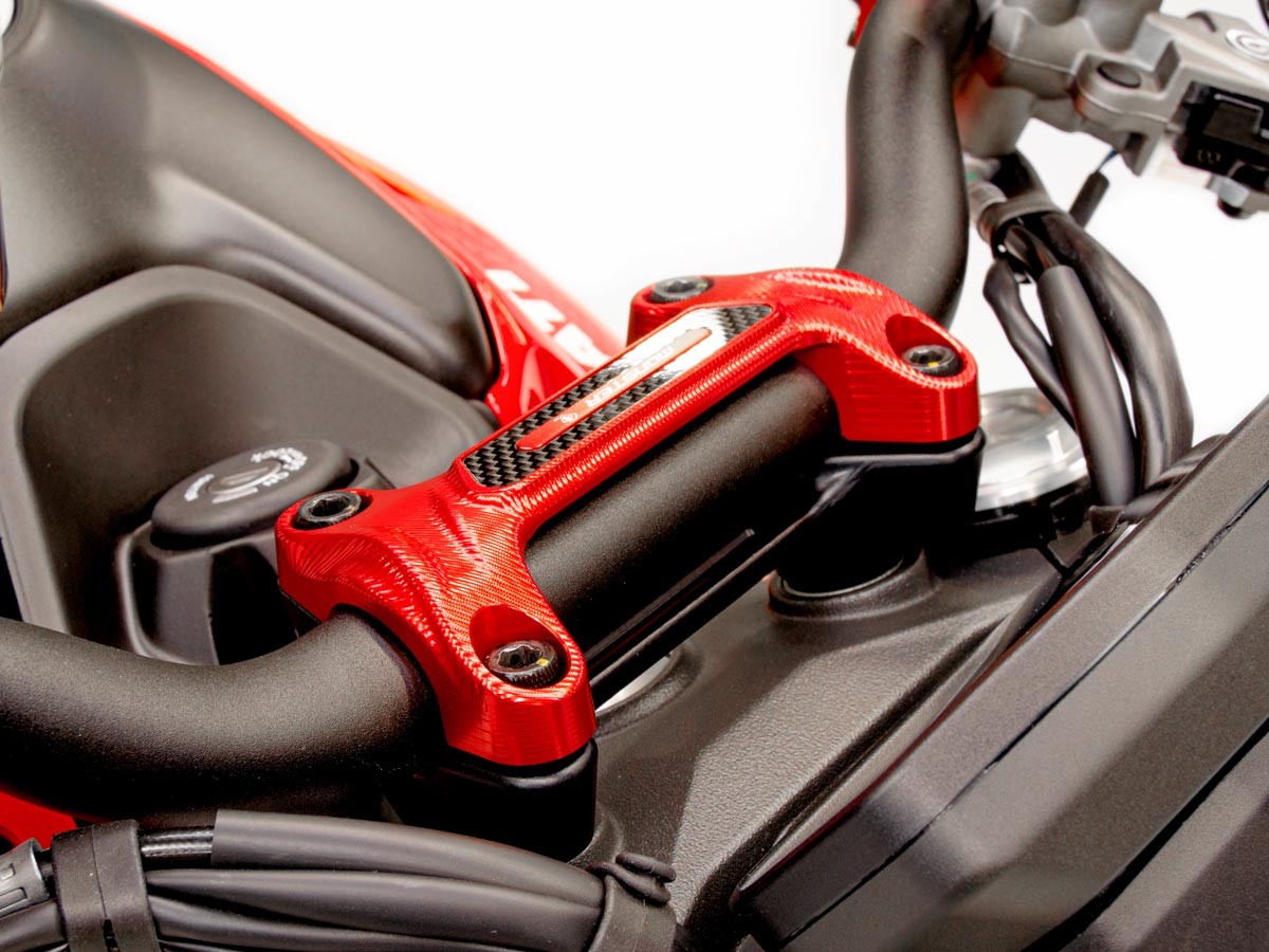 BM16 - DUCABIKE Ducati Monster 950 (2021+) Handlebar Clamp – Accessories in the Motoraider Motorcycle Aftermarket Accessories and Parts Online Shop