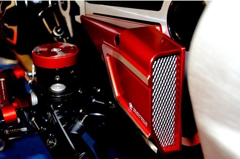 CAO01 - DUCABIKE Ducati XDiavel Horizontal Air Intake Cover – Accessories in the Motoraider Motorcycle Aftermarket Accessories and Parts Online Shop