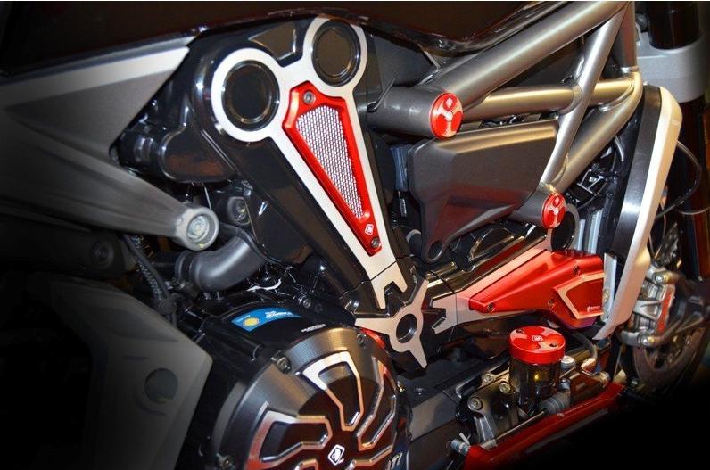 CAV01 - DUCABIKE Ducati XDiavel Vertical Air Intake Cover – Accessories in the Motoraider Motorcycle Aftermarket Accessories and Parts Online Shop