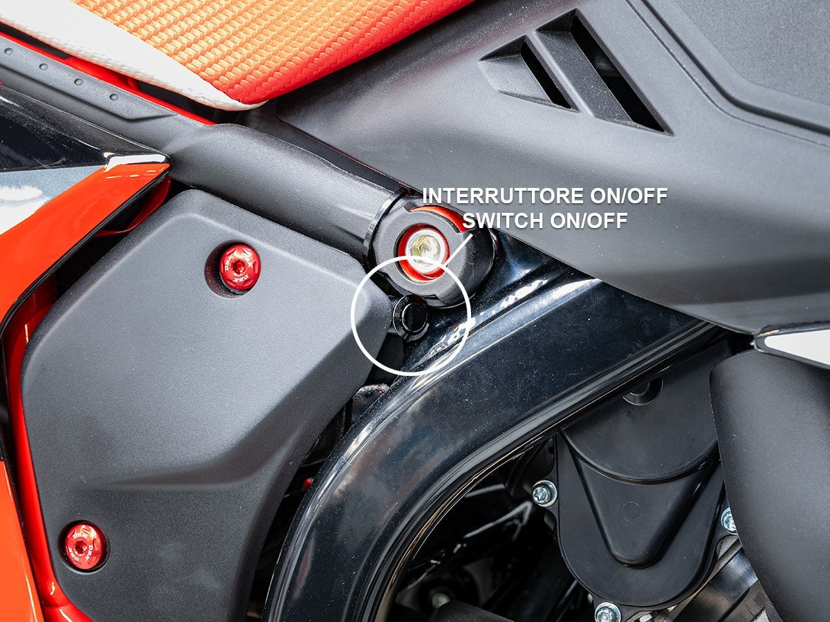 DBK DUCABIKE CCDVL15 Ducati Hypermotard 698 Mono (2024+ ) Clear Clutch Cover "3D Evo LED" – Accessories in the Motoraider Motorcycle Aftermarket Accessories and Parts Online Shop