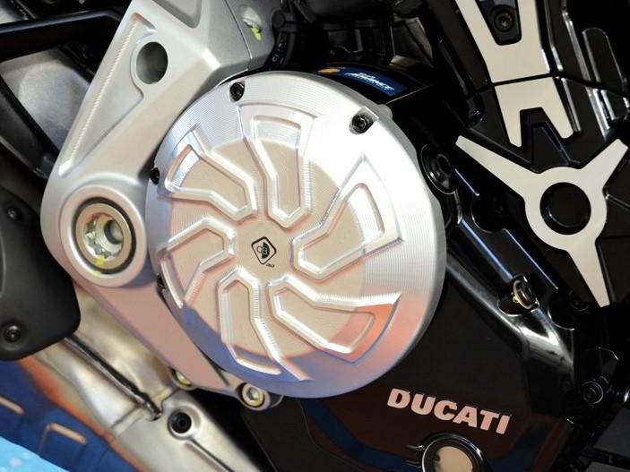 CCO19 - DUCABIKE Ducati Diavel 1260 Clutch Cover – Accessories in the Motoraider Motorcycle Aftermarket Accessories and Parts Online Shop