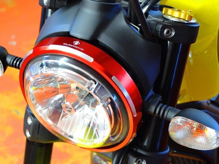 CFSCRA01 - DUCABIKE Ducati Scrambler Headlight Trim – Accessories in the Motoraider Motorcycle Aftermarket Accessories and Parts Online Shop