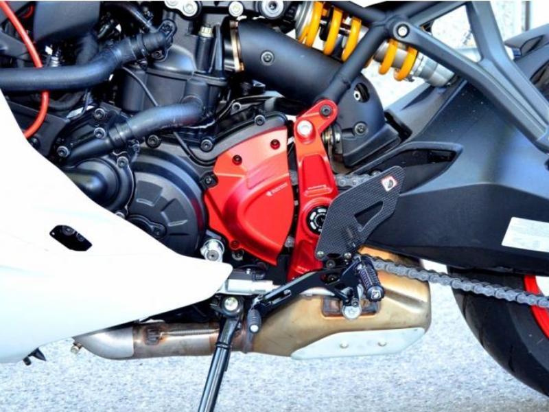 CP09 - DUCABIKE Ducati Monster / SuperSport Sprocket Cover – Accessories in the Motoraider Motorcycle Aftermarket Accessories and Parts Online Shop