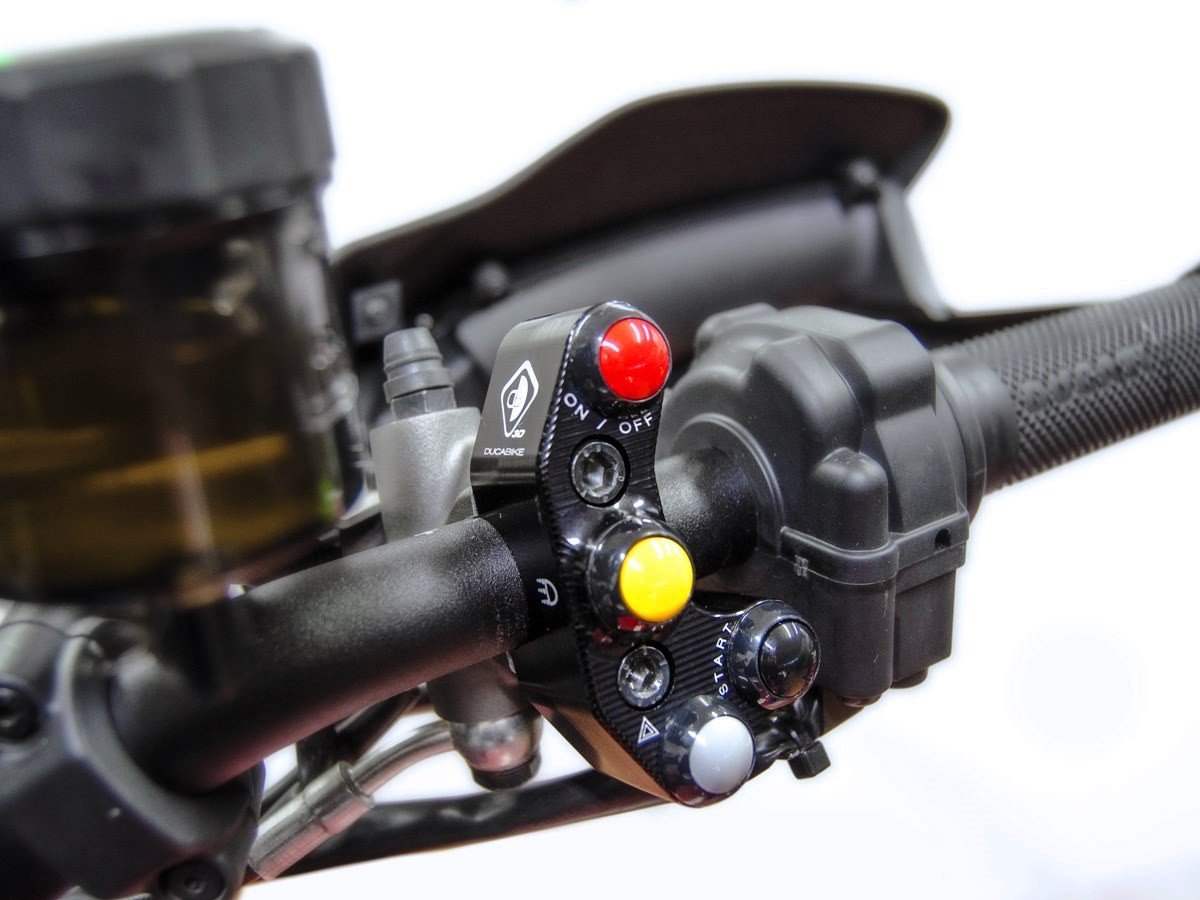 CPPI14 - DUCABIKE Ducati Brake Pump Bracket with Integrated Buttons (Brembo Radial/RCS) – Accessories in the Motoraider Motorcycle Aftermarket Accessories and Parts Online Shop