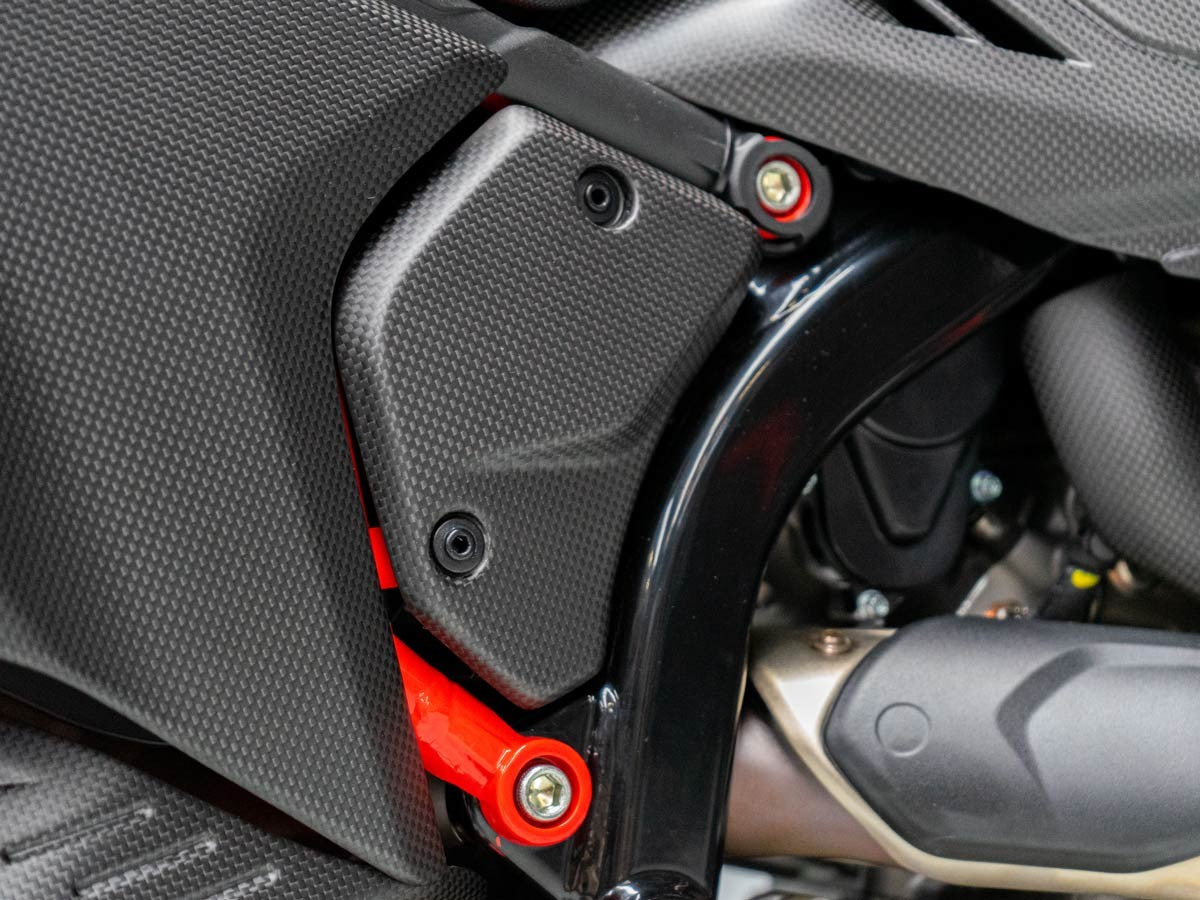 CRB153O - DUCABIKE Ducati Hypermotard 698 Mono / RVE (2024+) Carbon Frame Covers – Accessories in the Motoraider Motorcycle Aftermarket Accessories and Parts Online Shop