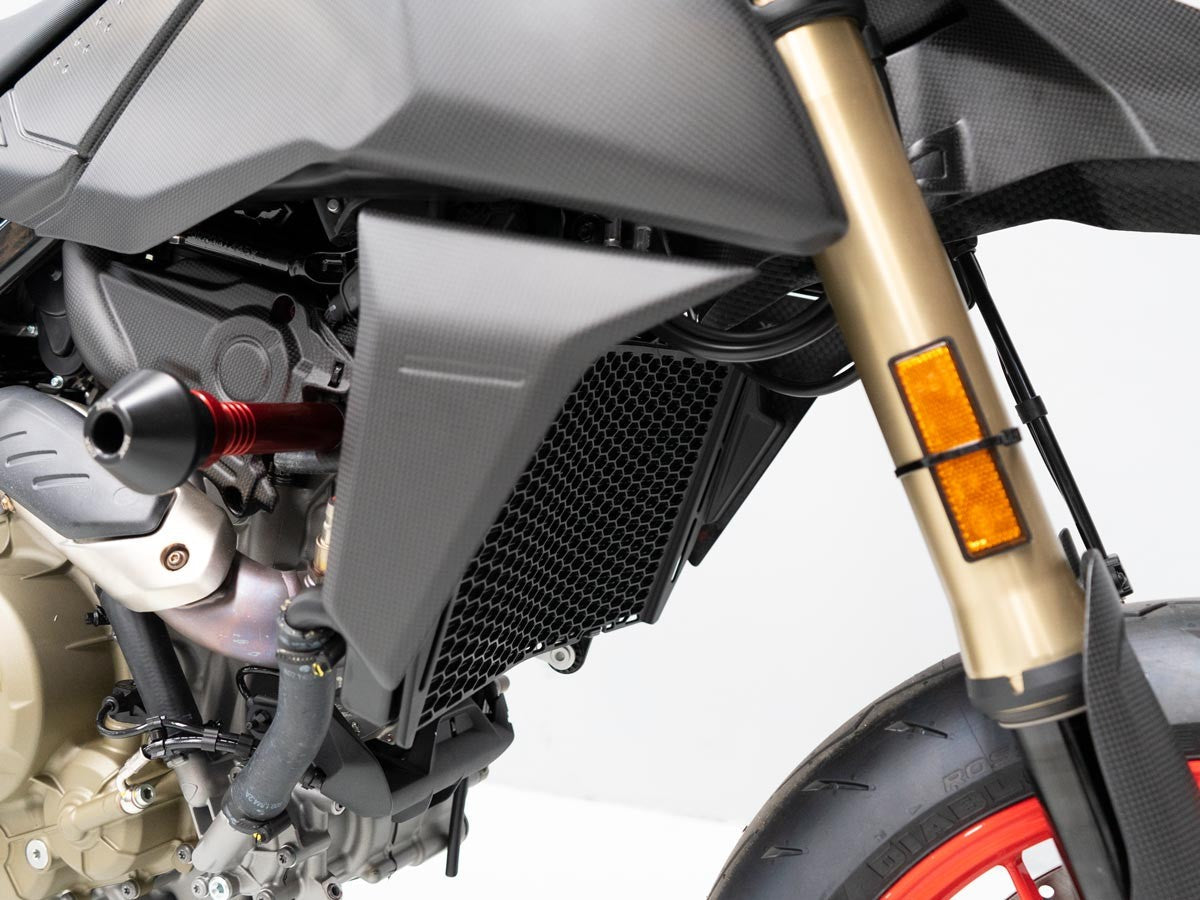 CRB154O - DUCABIKE Ducati Hypermotard 698 Mono / RVE (2024+) Carbon Radiator Covers – Accessories in the Motoraider Motorcycle Aftermarket Accessories and Parts Online Shop
