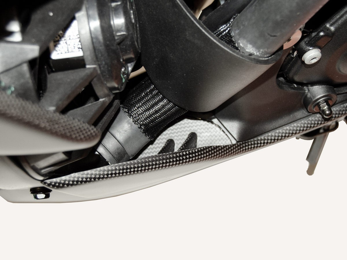CRB72O - DUCABIKE Ducati Diavel V4 (2023+) Carbon Side Support – Accessories in the Motoraider Motorcycle Aftermarket Accessories and Parts Online Shop