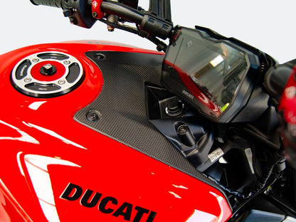CRB81O - DUCABIKE Ducati Diavel V4 (2023+) Carbon Fuel Tank Front Cover – Accessories in the Motoraider Motorcycle Aftermarket Accessories and Parts Online Shop