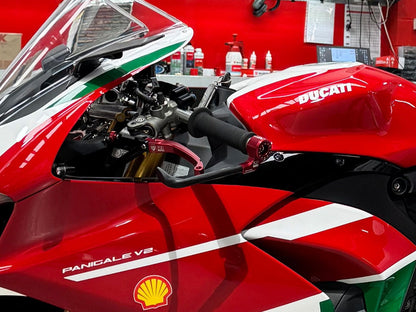 LCR12TB - CNC RACING Ducati / Aprilia / MV Agusta Clutch Lever Race (Troy Bayliss edition) – Accessories in the Motoraider Motorcycle Aftermarket Accessories and Parts Online Shop