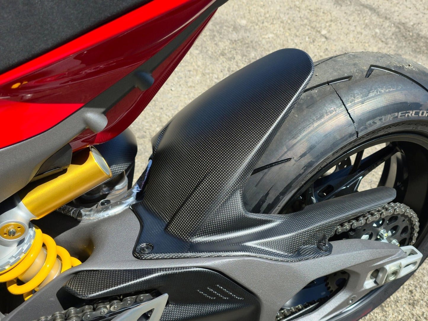 CNC RACING ZA422 Ducati Panigale V4 (2025+) Carbon Rear Fender – Accessories in the Motoraider Motorcycle Aftermarket Accessories and Parts Online Shop