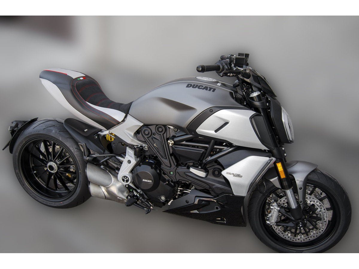 CSDVC02 - DUCABIKE Ducati Diavel 1260 Comfort Seat Cover – Accessories in the Motoraider Motorcycle Aftermarket Accessories and Parts Online Shop