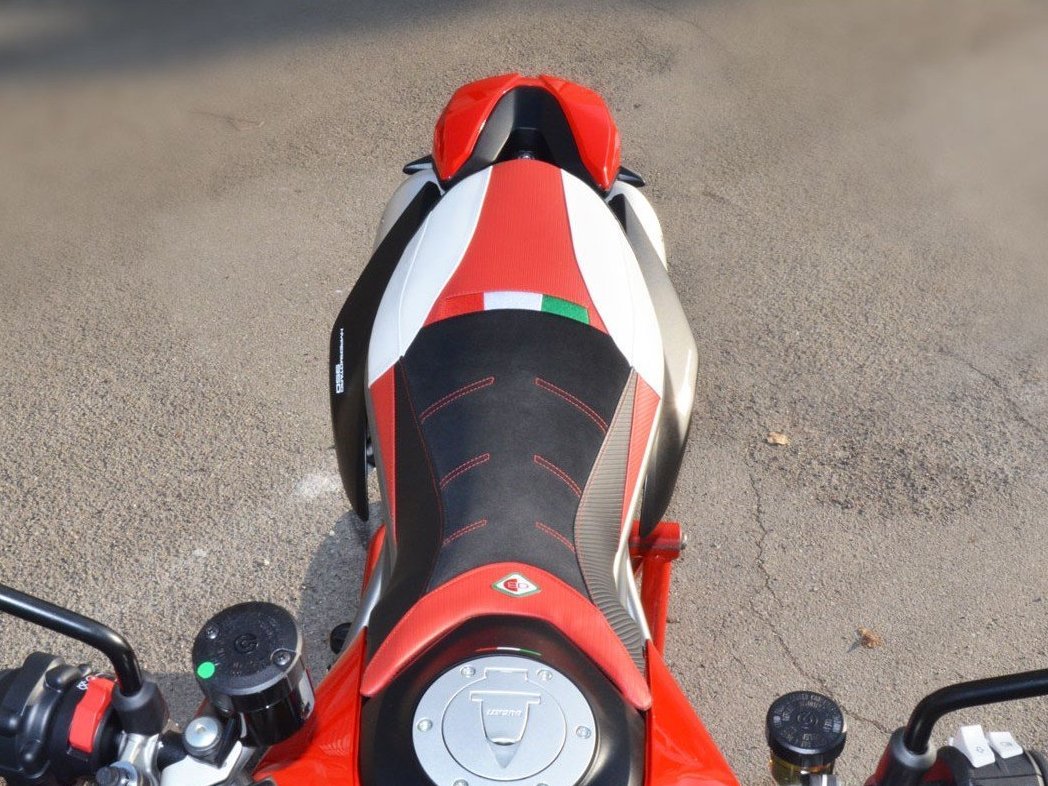 CSHMC02 - DUCABIKE Ducati Hypermotard 950 Comfort Seat Cover – Accessories in the Motoraider Motorcycle Aftermarket Accessories and Parts Online Shop