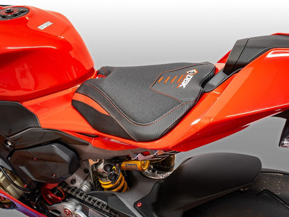 DBK DUCABIKE CSV4C02 Ducati Panigale V4 / V4S (2025+) Comfort Seat Cover (pilot) – Accessories in the Motoraider Motorcycle Aftermarket Accessories and Parts Online Shop