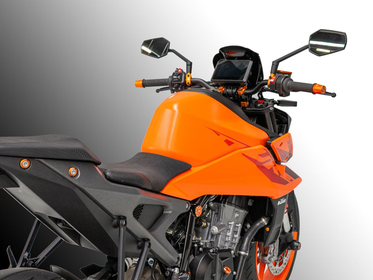 CUP27 - DBK KTM 990 Duke (2024+) Wind Screen (Sport) – Accessories in the Motoraider Motorcycle Aftermarket Accessories and Parts Online Shop