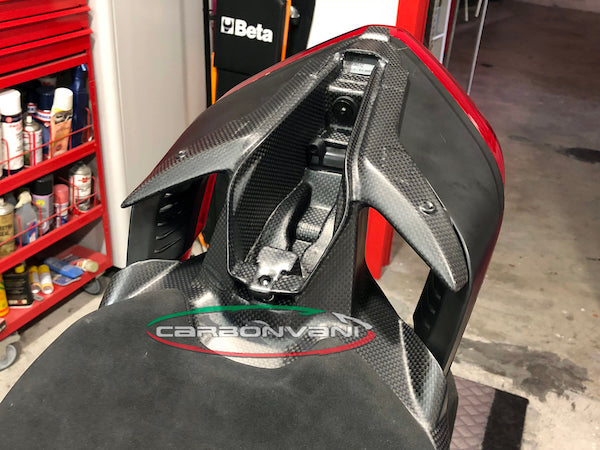 CARBONVANI Ducati Panigale V4 / V4S (18/19) Carbon Tail Bottom (underseat tray) – Accessories in the 2WheelsHero Motorcycle Aftermarket Accessories and Parts Online Shop