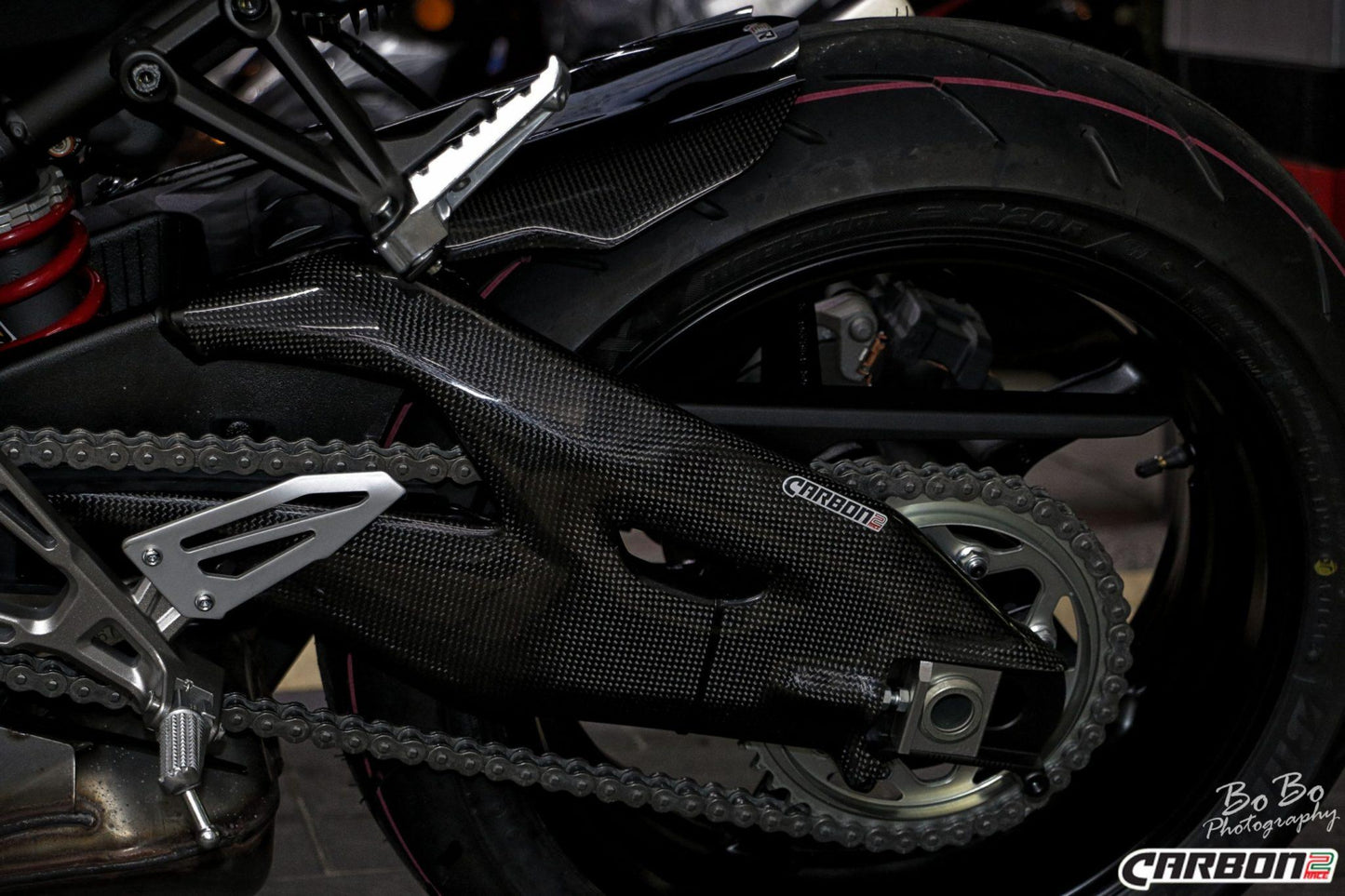 CARBON2RACE Yamaha MT-10 Carbon Rear Hugger – Accessories in the 2WheelsHero Motorcycle Aftermarket Accessories and Parts Online Shop