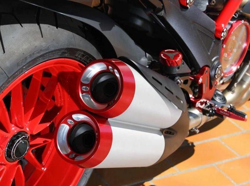 FSD01 - DUCABIKE Ducati Diavel Exhaust Bottom – Accessories in the Motoraider Motorcycle Aftermarket Accessories and Parts Online Shop