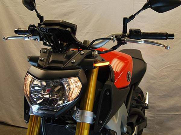 NEW RAGE CYCLES Yamaha MT-09 (14/16) LED Front Turn Signals – Accessories in the 2WheelsHero Motorcycle Aftermarket Accessories and Parts Online Shop