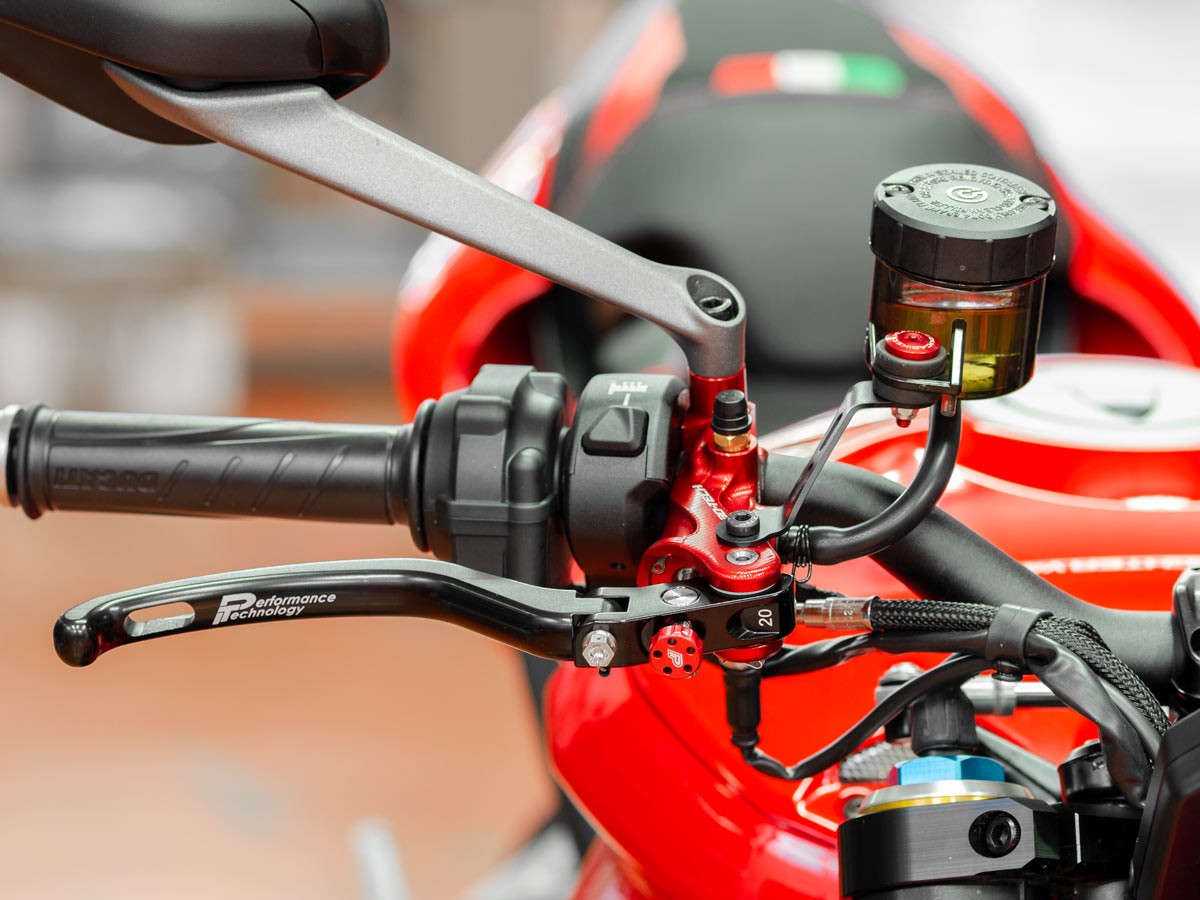 HPB - PERFORMANCE TECHNOLOGY Universal Brake Radial Master Cylinder "3D-Tech" – Accessories in the Motoraider Motorcycle Aftermarket Accessories and Parts Online Shop