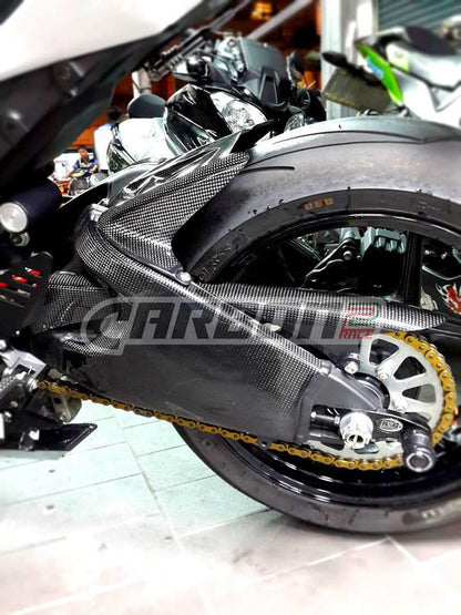 CARBON2RACE Kawasaki ZX-6R (2009+) Carbon Chain Cover – Accessories in the 2WheelsHero Motorcycle Aftermarket Accessories and Parts Online Shop