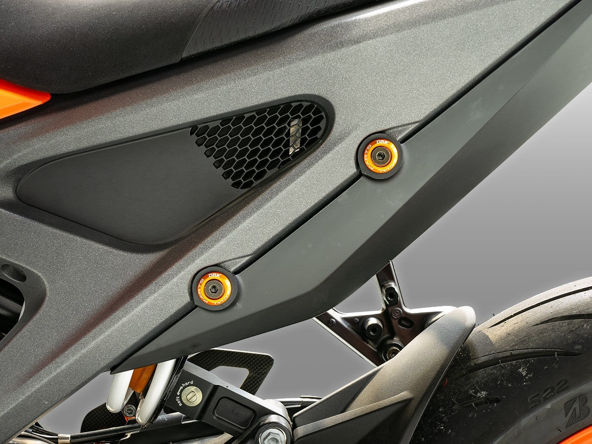 DBK DUCABIKE KEPP01 KTM 990 Duke (2024+) Footrest Elimination Kit (passenger) – Accessories in the Motoraider Motorcycle Aftermarket Accessories and Parts Online Shop
