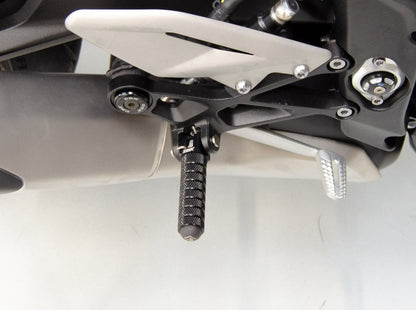 KPDM01 - DBK Triumph Street Triple 765 / Speed Triple 1200 Footpegs (sport) – Accessories in the Motoraider Motorcycle Aftermarket Accessories and Parts Online Shop