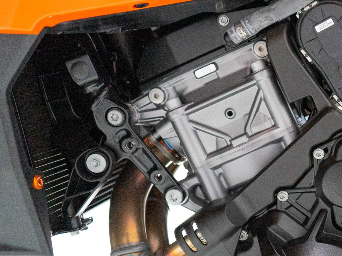 KVT71 - DBK KTM 990 Duke (2024+) Front Side Panels Screws Kit – Accessories in the Motoraider Motorcycle Aftermarket Accessories and Parts Online Shop