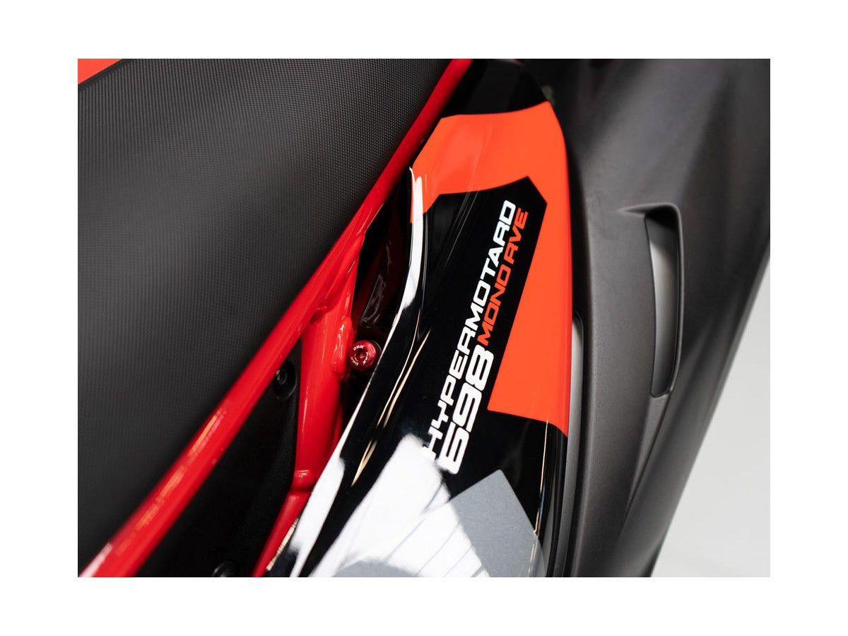 KVT79 - DBK Ducati Hypermotard 698 Mono / RVE (2024+) Saddle Side Panel Screw Kit – Accessories in the Motoraider Motorcycle Aftermarket Accessories and Parts Online Shop