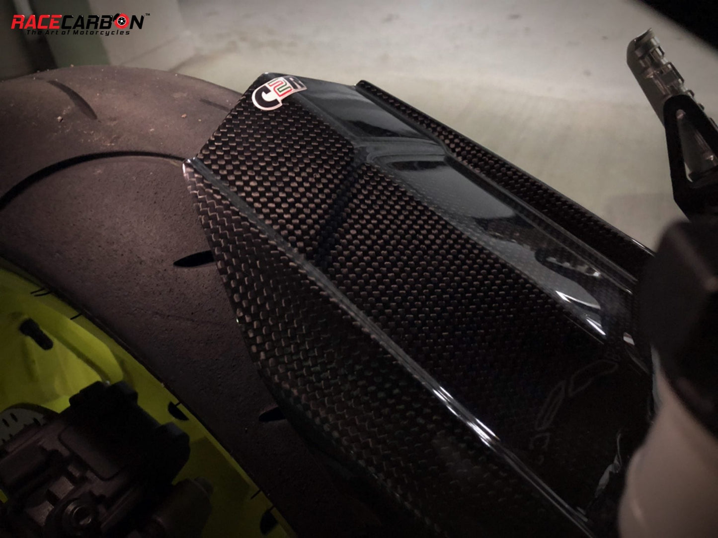 CARBON2RACE Yamaha Tracer 900 (15/17) Carbon Rear Hugger – Accessories in the 2WheelsHero Motorcycle Aftermarket Accessories and Parts Online Shop