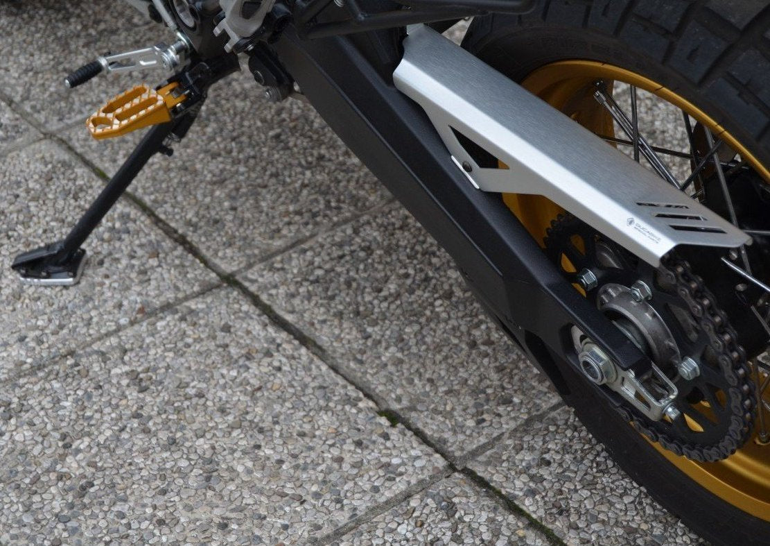 PCT02 - DUCABIKE Ducati Scrambler Desert Sled Upper Chain Protection – Accessories in the Motoraider Motorcycle Aftermarket Accessories and Parts Online Shop