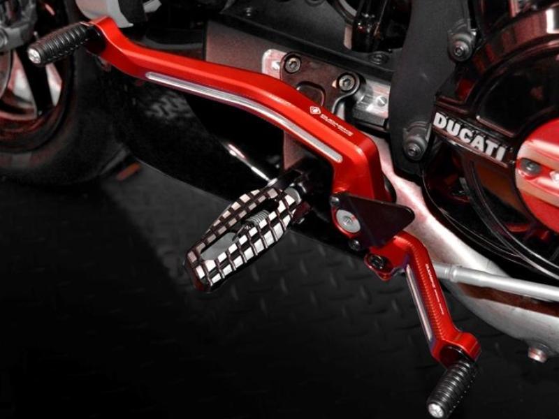 PPDV04 - DUCABIKE Ducati XDiavel Footpegs (pilot) – Accessories in the Motoraider Motorcycle Aftermarket Accessories and Parts Online Shop