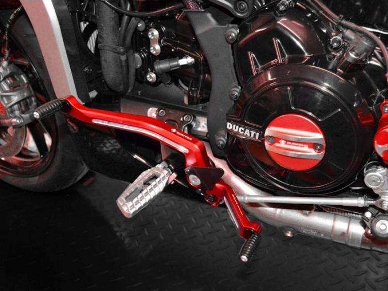 PPDV04 - DUCABIKE Ducati XDiavel Footpegs (pilot) – Accessories in the Motoraider Motorcycle Aftermarket Accessories and Parts Online Shop