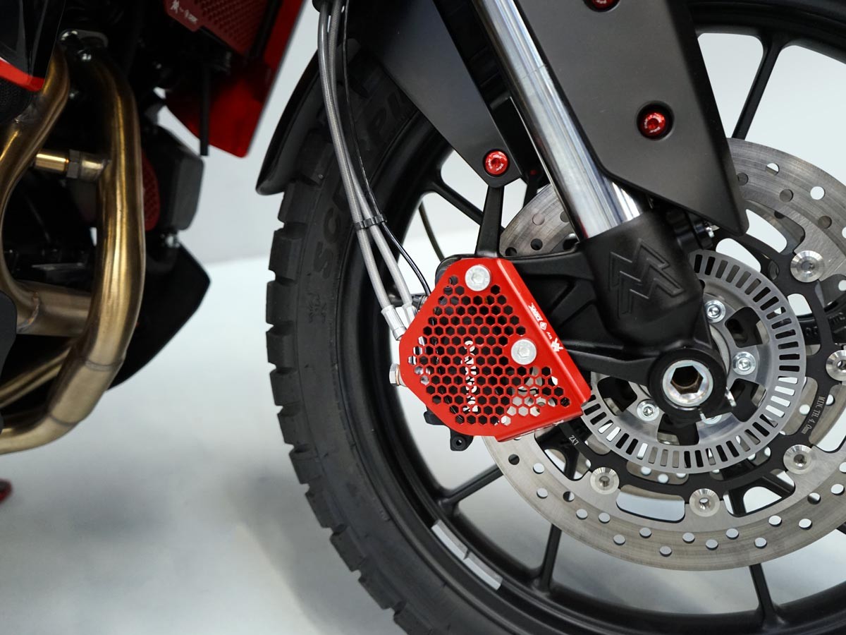 PPMM01 - DBK Moto Morini Seiemezzo SCR / STR / X-Cape 650 (2021+) Brake System Protection Kit (front) – Accessories in the Motoraider Motorcycle Aftermarket Accessories and Parts Online Shop