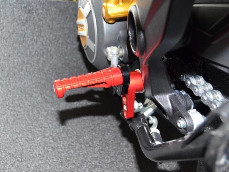 PPSCRA02 - DUCABIKE Ducati Scrambler / Monster 797 Adjustable Footpegs (pilot) – Accessories in the Motoraider Motorcycle Aftermarket Accessories and Parts Online Shop