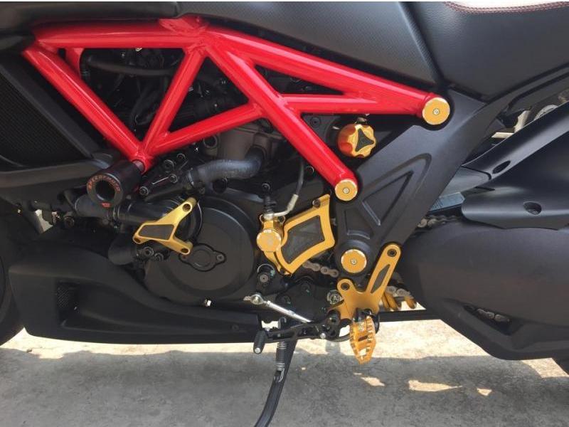 PRDV01 - DUCABIKE Ducati Diavel 1200 (10/18) Adjustable Rearset – Accessories in the Motoraider Motorcycle Aftermarket Accessories and Parts Online Shop