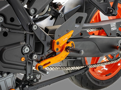 DBK DUCABIKE PRKTM01 KTM 990 DUKE (2024+) Adjustable Rearset (pilot) – Accessories in the Motoraider Motorcycle Aftermarket Accessories and Parts Online Shop