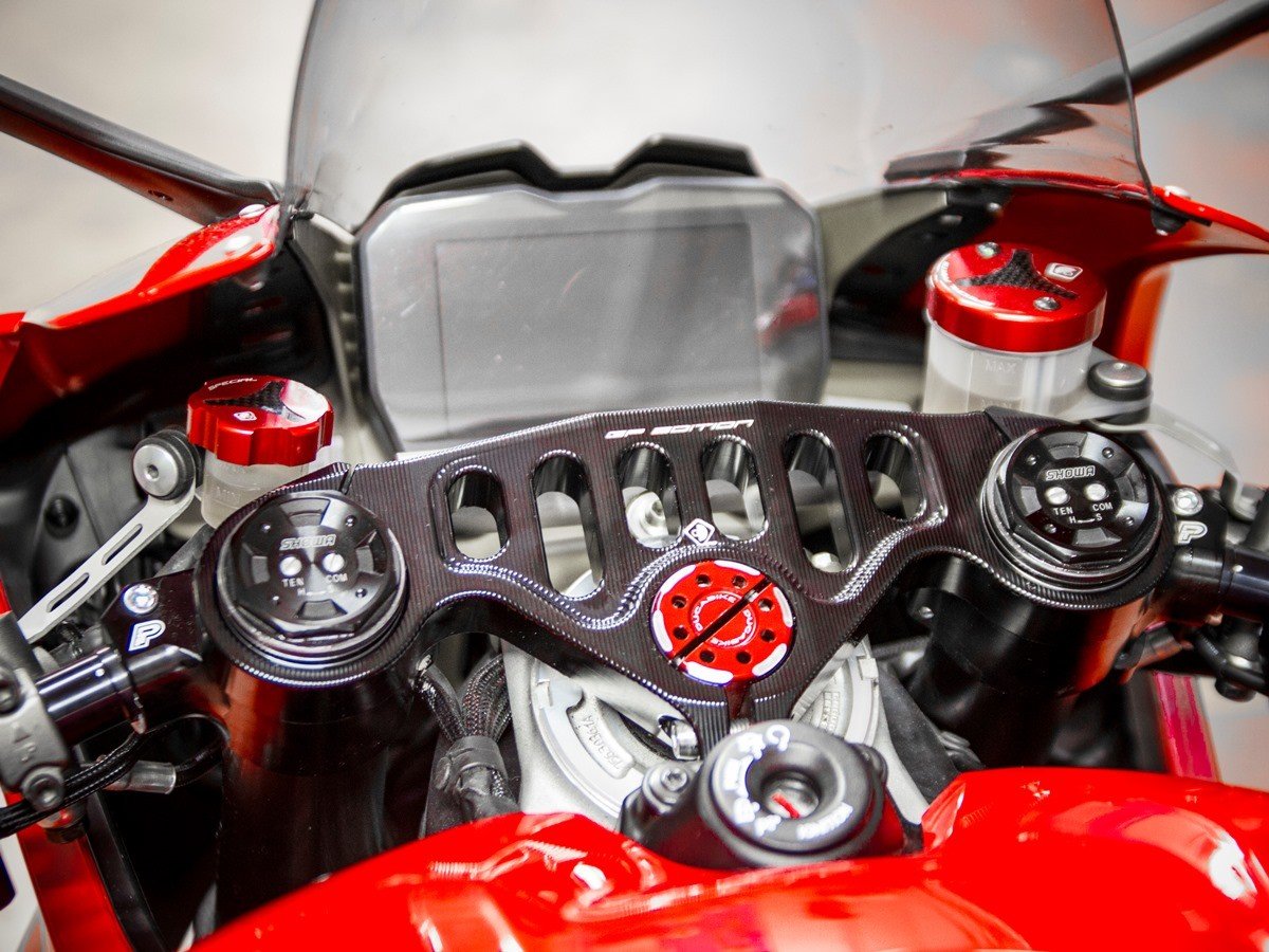 PSS08 - DUCABIKE Ducati Panigale V4 (18/24) Triple Clamps Top Steering Plate (MotoGP edition) – Accessories in the Motoraider Motorcycle Aftermarket Accessories and Parts Online Shop